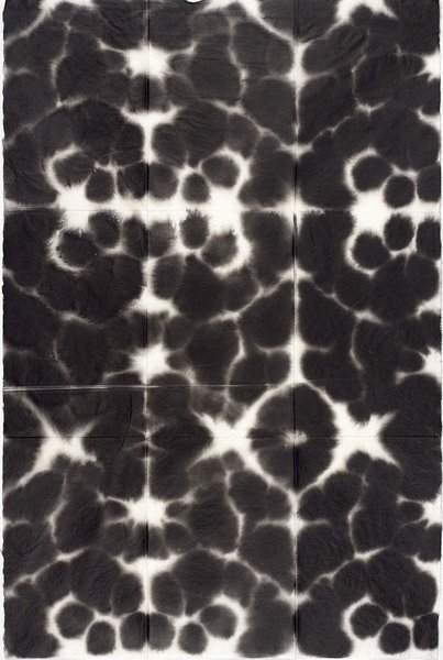Elisabeth Plank - Symmetrie und Symmetrie #71, 1992, Tusche auf Reispapier, 96 × 63 cm